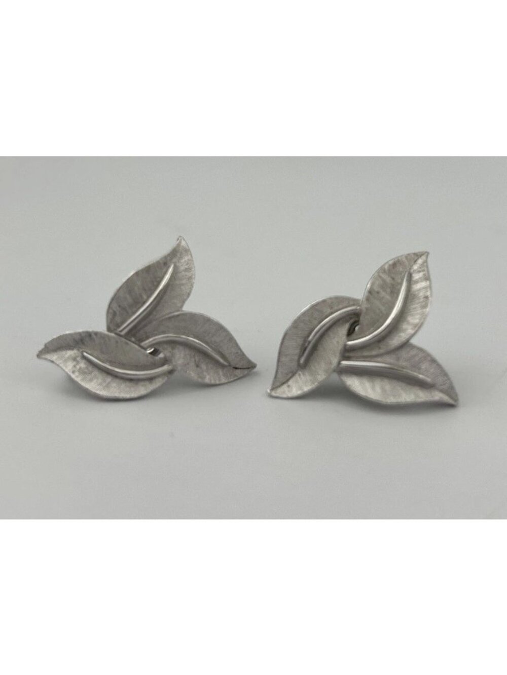 1950s Leaves CROWN TRIFARI Signed Three Leaf Silver Tone Clip On Earrings